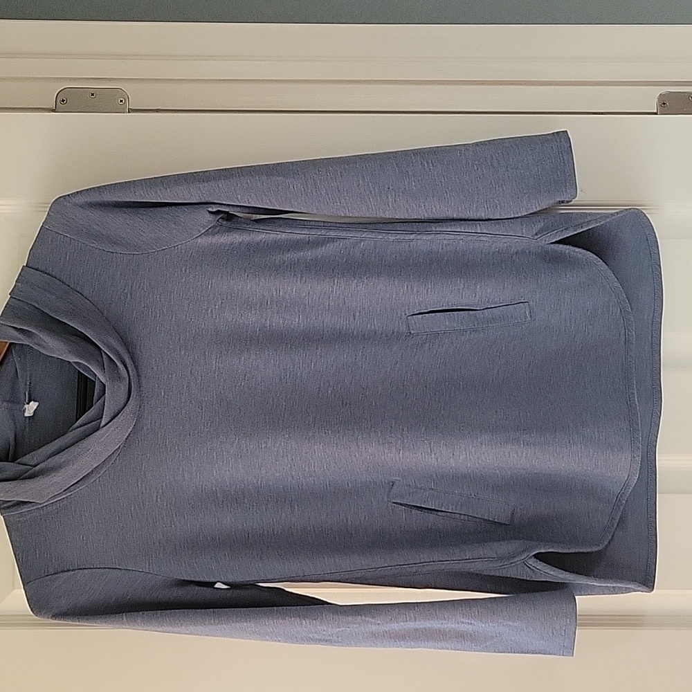 Cable & Guage Long sleeved0 Roll Neck 2 Vertical Pockets